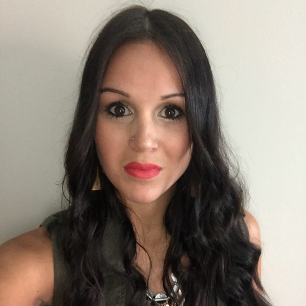Meet your Posher, Stephanie